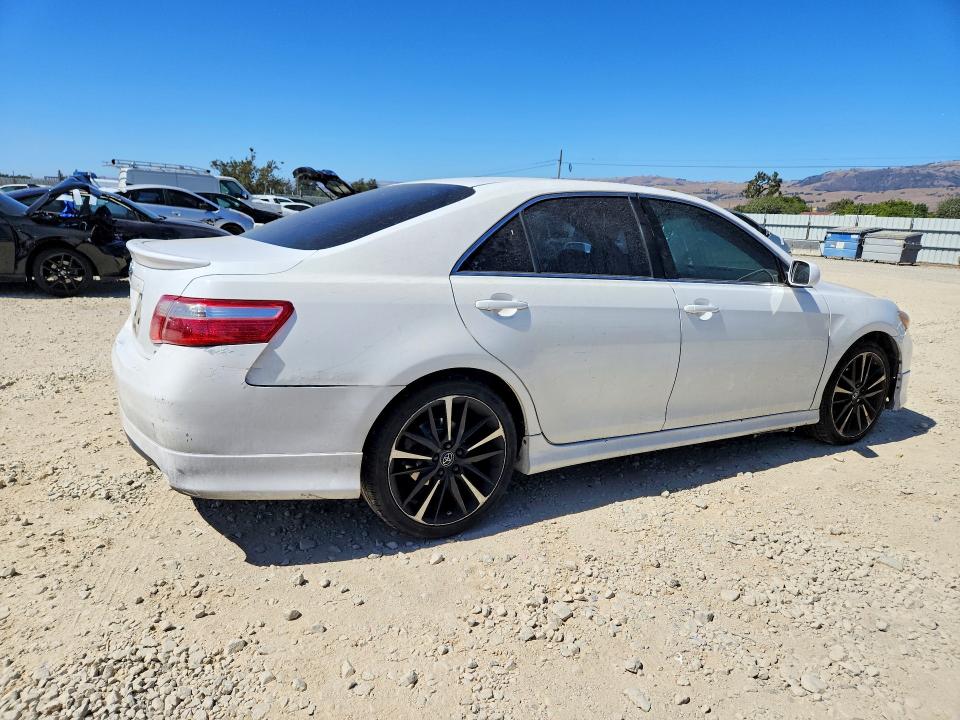 2007 Toyota Camry მანქანა იყიდება აუქციონზე, vin: 4T1BK46K17U543956, აუქციონის ნომერი: 61606716
