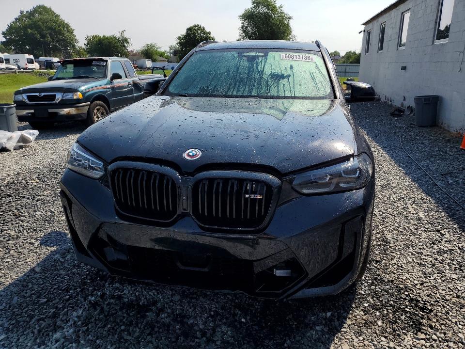60813136 :رقم المزاد ، 5YM13EC08N9J95618 vin ، 2022 Bmw X3 مزاد بيع
