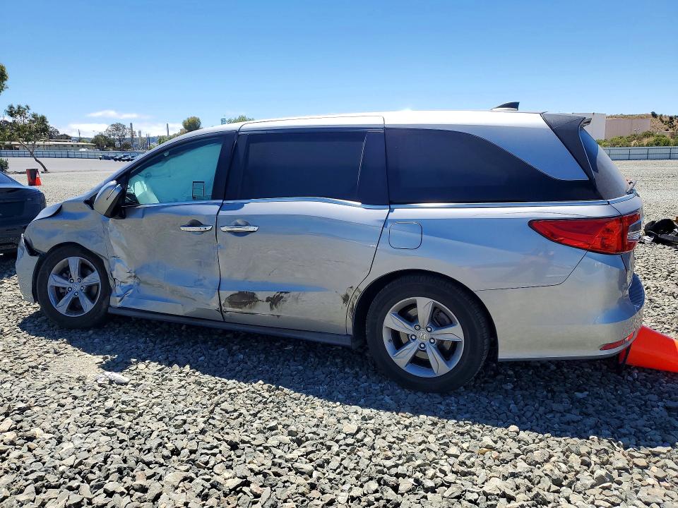 62142776 :رقم المزاد ، 5FNRL6H71KB134572 vin ، 2019 Honda Odyssey مزاد بيع