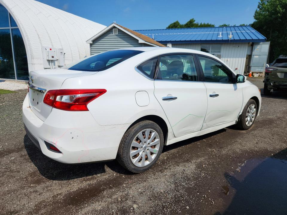 61785626 :رقم المزاد ، 3N1AB7AP6GY292422 vin ، 2016 Nissan Sentra مزاد بيع