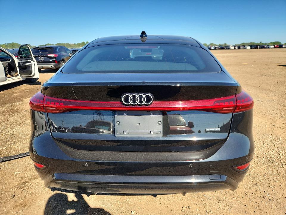 Aukcja sprzedaży 2025 Audi A6 E-tron, vin: WAU2DAGH6SA024750, numer aukcji: 62748496