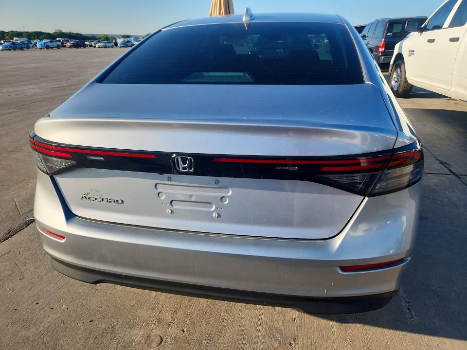 60436456 :رقم المزاد ، 1HGCY1F22PA002987 vin ، 2023 Honda Accord مزاد بيع