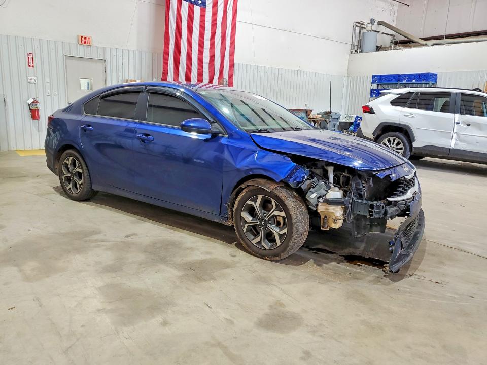 2020 Kia Forte მანქანა იყიდება აუქციონზე, vin: 3KPF24AD5LE248219, აუქციონის ნომერი: 61516206