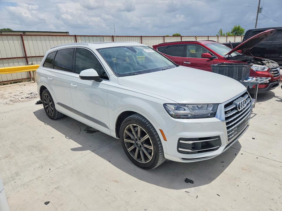 Продажа на аукционе авто 2017 Audi Q7, vin: WA1LAAF76HD004993, номер лота: 61419846