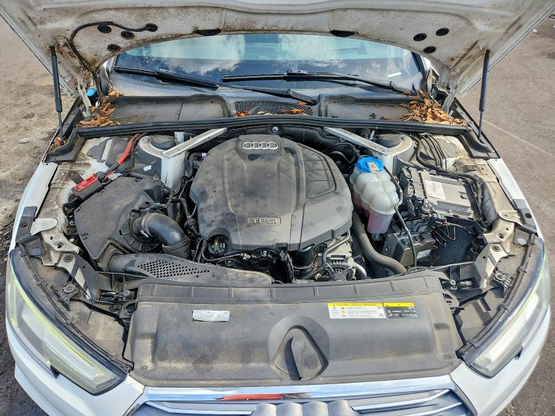 59897926 :رقم المزاد ، WAUMMAF43JA152840 vin ، 2018 Audi A4 مزاد بيع