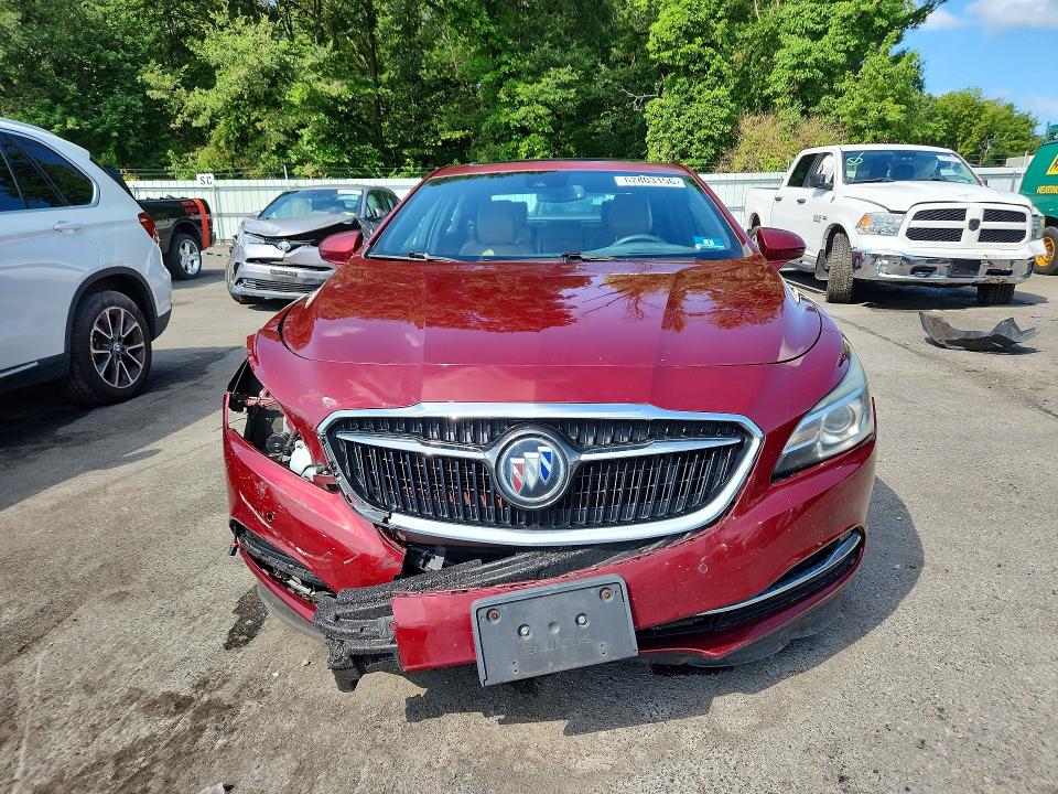 2017 Buick Lacrosse მანქანა იყიდება აუქციონზე, vin: 1G4ZR5SS5HU181301, აუქციონის ნომერი: 62803156