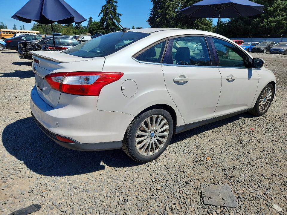 Aukcja sprzedaży 2012 Ford Focus, vin: 1FAHP3J21CL213595, numer aukcji: 63244796