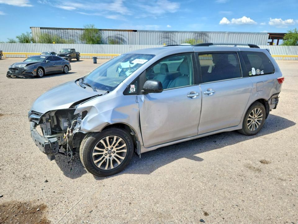 Продаж на аукціоні авто 2018 Toyota Sienna, vin: 5TDYZ3DCXJS916438, номер лоту: 63054446