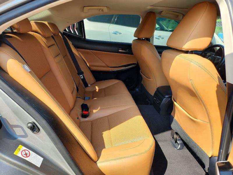 58040716 :رقم المزاد ، JTHCM1D2XH5021535 vin ، 2017 Lexus Is مزاد بيع