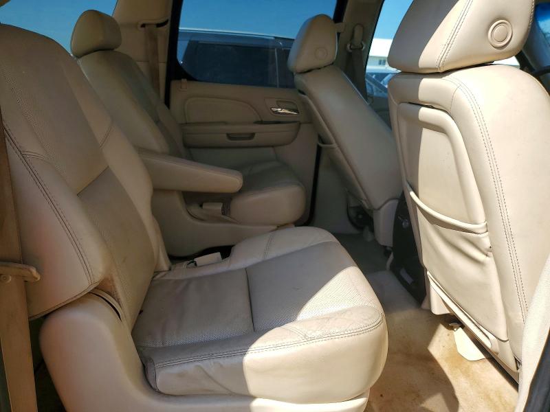 2007 Cadillac Escalade მანქანა იყიდება აუქციონზე, vin: 1GYFK66877R339004, აუქციონის ნომერი: 61013456