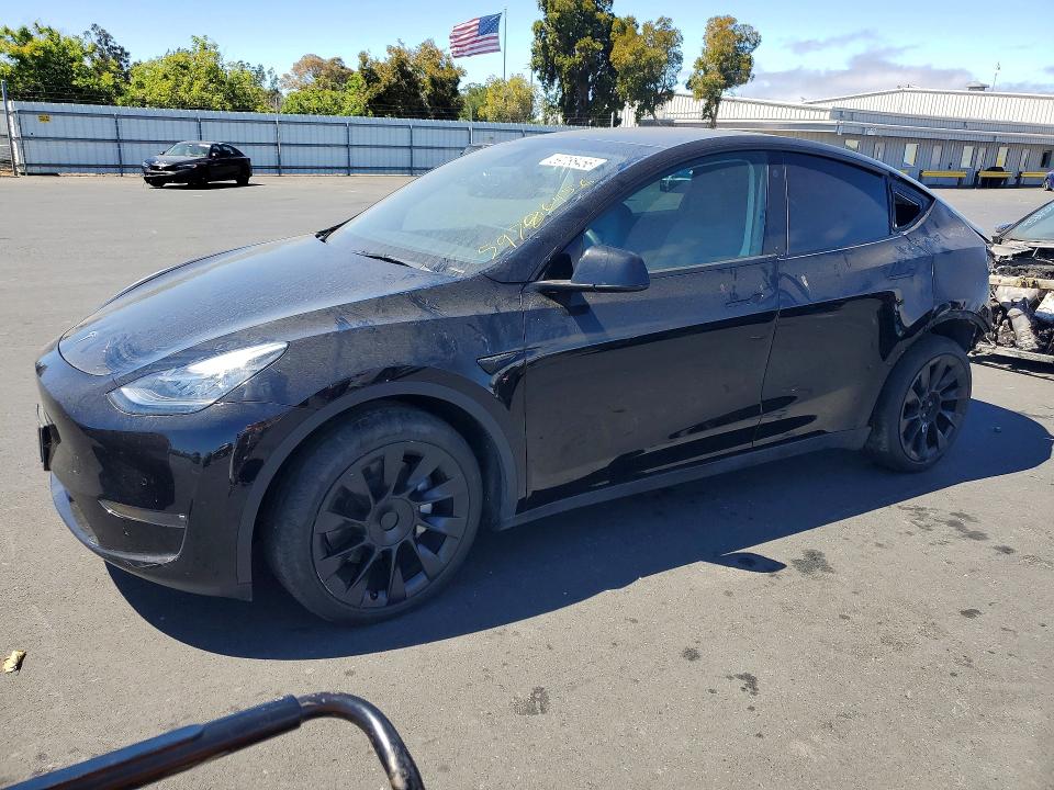 2023 Tesla Model Y მანქანა იყიდება აუქციონზე, vin: 7SAYGDEE8PF586519, აუქციონის ნომერი: 59786456