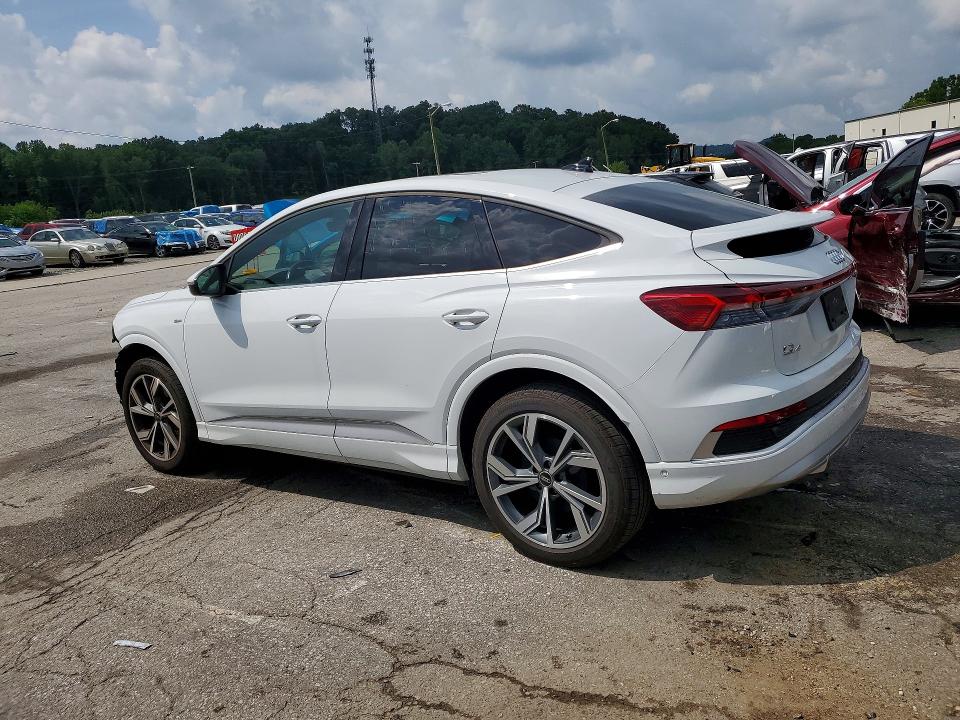 59675026 :رقم المزاد ، WA142BFZ7RP017034 vin ، 2024 Audi Q4 E-tron مزاد بيع