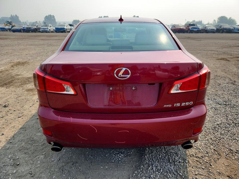 61146066 :رقم المزاد ، JTHCF5C27B5049027 vin ، 2011 Lexus Is مزاد بيع