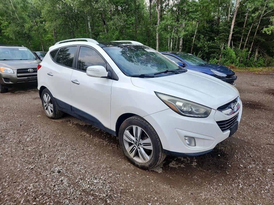 Продажа на аукционе авто 2015 Hyundai Tucson, vin: KM8JUCAG8FU055458, номер лота: 61886266