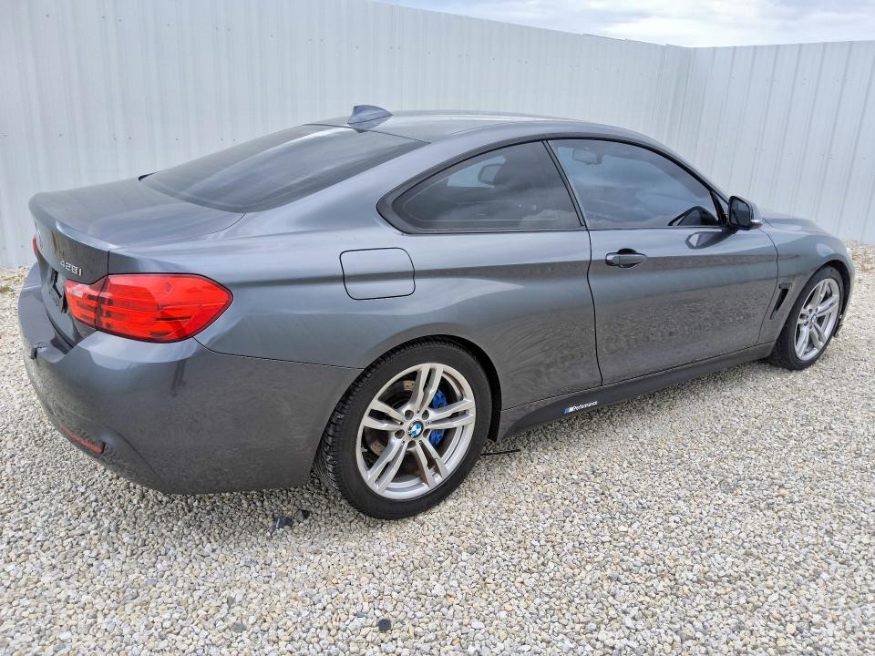 61062476 :رقم المزاد ، WBA3N3C55EF711184 vin ، 2014 Bmw 428 مزاد بيع