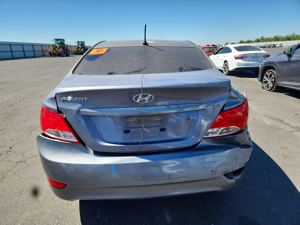 2015 Hyundai Accent მანქანა იყიდება აუქციონზე, vin: KMHCT4AEXFU872320, აუქციონის ნომერი: 59702126