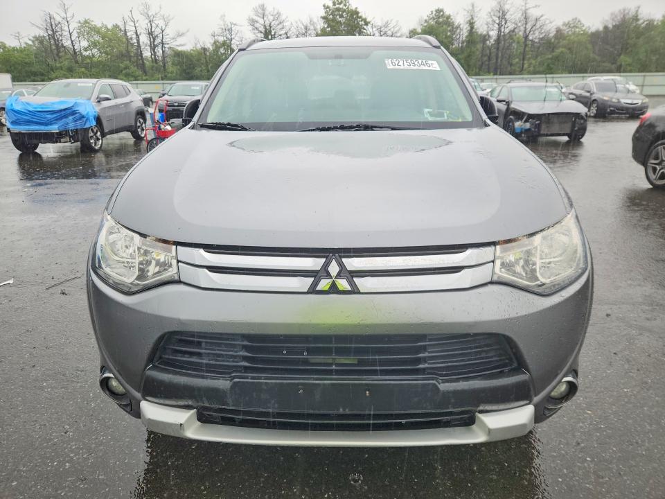 Продажа на аукционе авто 2015 Mitsubishi Outlander, vin: JA4AZ3A38FZ004445, номер лота: 62759346