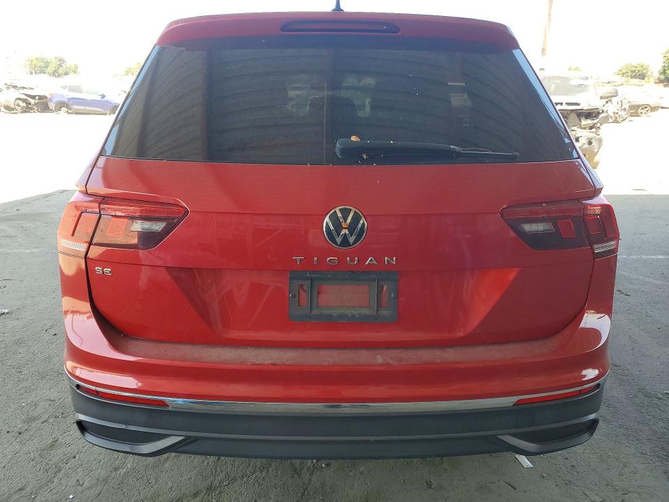 Продажа на аукционе авто 2022 Volkswagen Tiguan, vin: 3VV3B7AX7NM033658, номер лота: 63388516