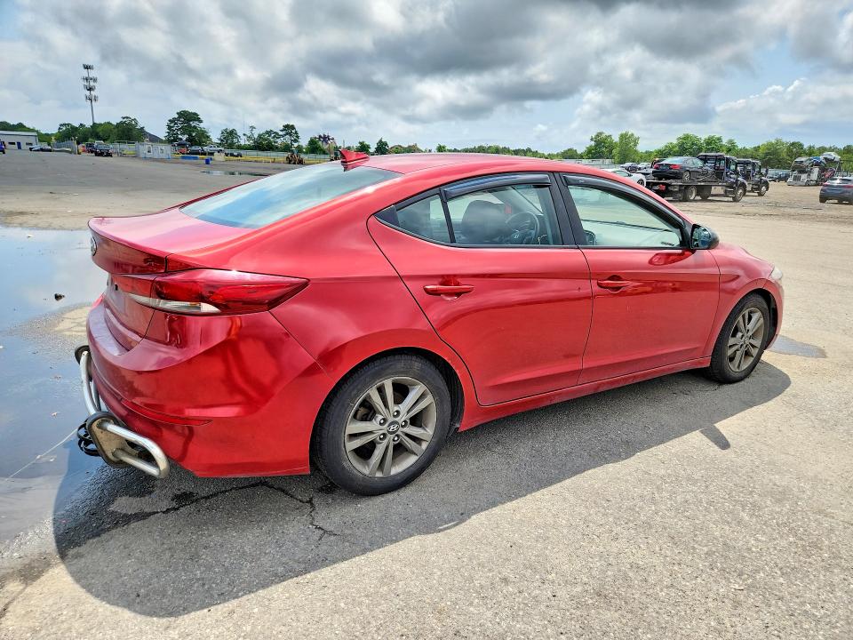 2018 Hyundai Elantra მანქანა იყიდება აუქციონზე, vin: 5NPD84LF1JH219930, აუქციონის ნომერი: 63165356