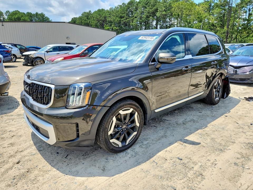 Auction sale of the 2023 Kia Telluride, vin: 5XYP3DGC8PG402138, lot number: 62943116