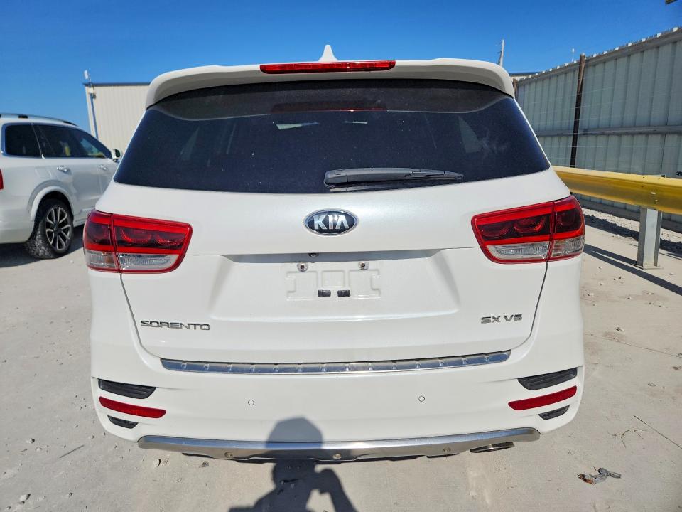 59607056 :رقم المزاد ، 5XYPK4A52HG325183 vin ، 2017 Kia Sorento مزاد بيع