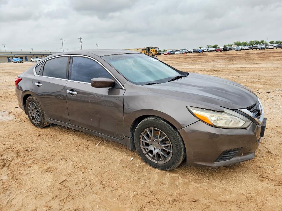 61192986 :رقم المزاد ، 1N4AL3AP8GN334790 vin ، 2016 Nissan Altima مزاد بيع