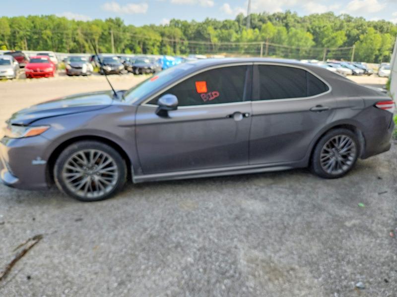 2020 Toyota Camry მანქანა იყიდება აუქციონზე, vin: 4T1G11AK8LU884103, აუქციონის ნომერი: 59580186