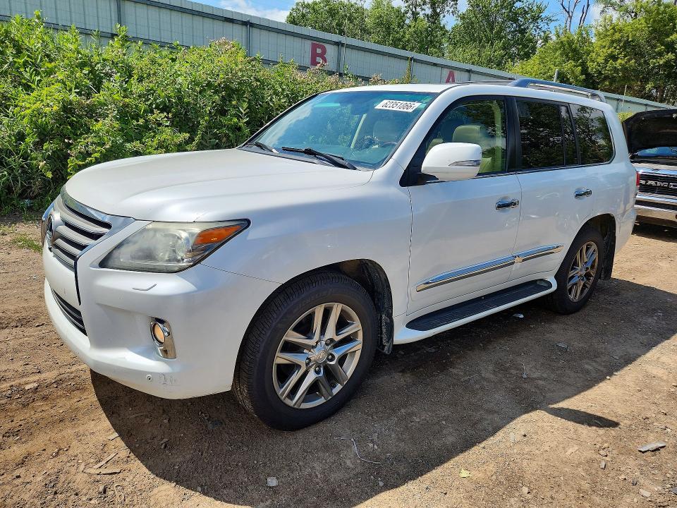 2013 Lexus Lx მანქანა იყიდება აუქციონზე, vin: JTJHY7AX1D4108252, აუქციონის ნომერი: 62351866