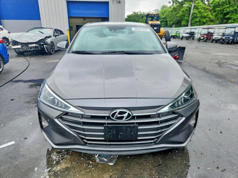 2020 Hyundai Elantra მანქანა იყიდება აუქციონზე, vin: 5NPD74LF9LH535999, აუქციონის ნომერი: 60591636