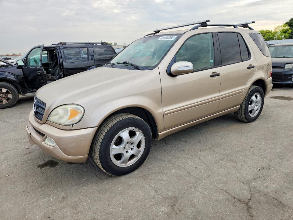 61088266 :رقم المزاد ، 4JGAB57EX4A508629 vin ، 2004 Mercedes-benz Ml مزاد بيع