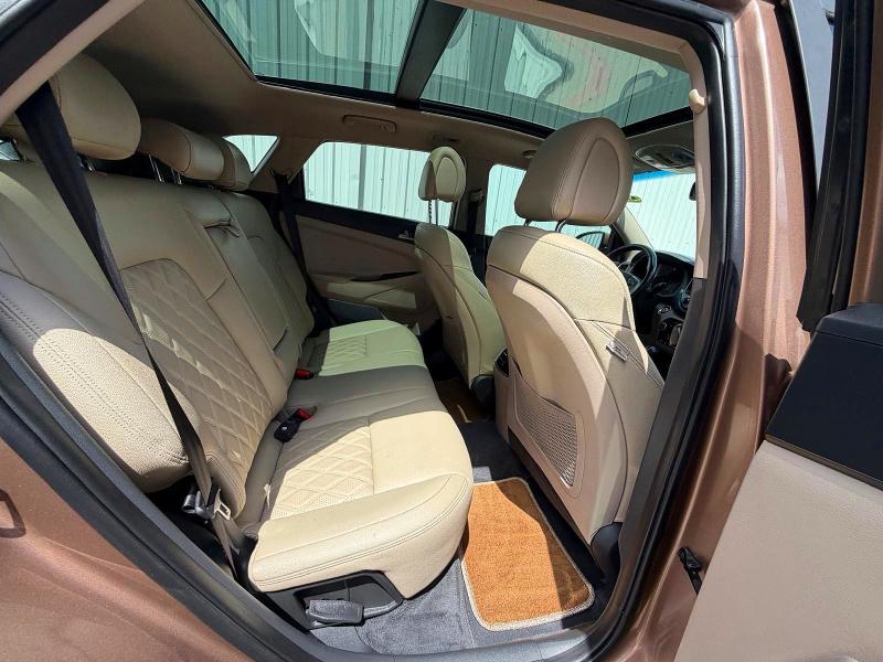 2016 Hyundai Tucson მანქანა იყიდება აუქციონზე, vin: KM8J33A29GU142357, აუქციონის ნომერი: 62539006