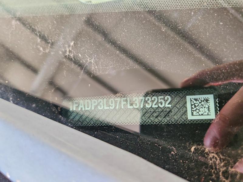2015 Ford Focus მანქანა იყიდება აუქციონზე, vin: 1FADP3L97FL373252, აუქციონის ნომერი: 61627716