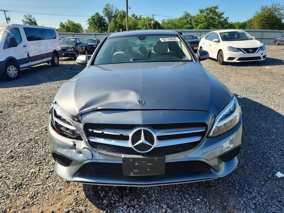 62124636 :رقم المزاد ، WDDWF8EBXLR526790 vin ، 2020 Mercedes-benz C مزاد بيع