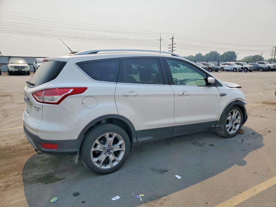 61748426 :رقم المزاد ، 1FMCU9JX1GUC79717 vin ، 2016 Ford Escape مزاد بيع