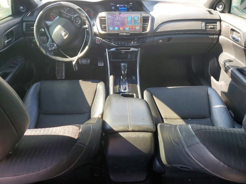 2017 Honda Accord მანქანა იყიდება აუქციონზე, vin: 1HGCR2F52HA801201, აუქციონის ნომერი: 61399976