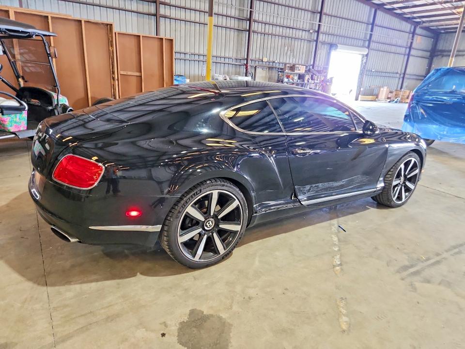 63388476 :رقم المزاد ، SCBFC7ZA2DC086408 vin ، 2013 Bentley Continental مزاد بيع