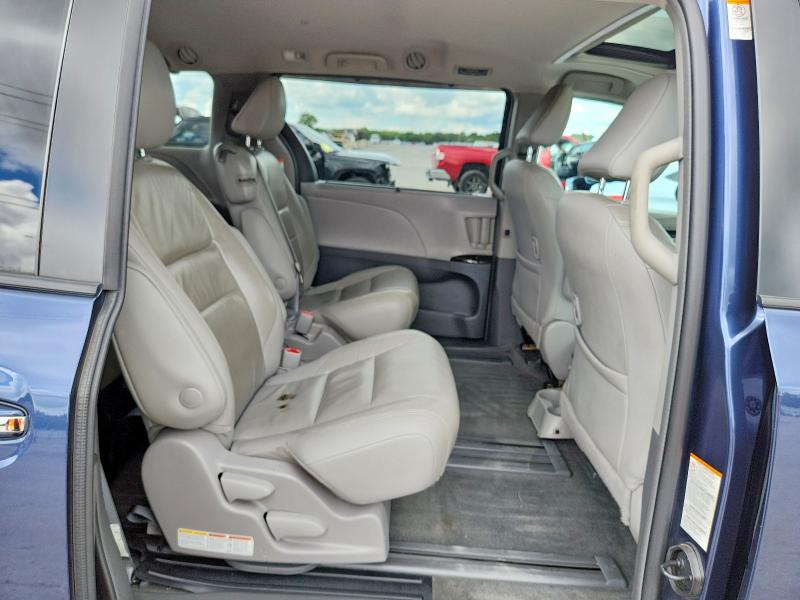 Aukcja sprzedaży 2018 Toyota Sienna, vin: 5TDYZ3DC3JS952116, numer aukcji: 61036996