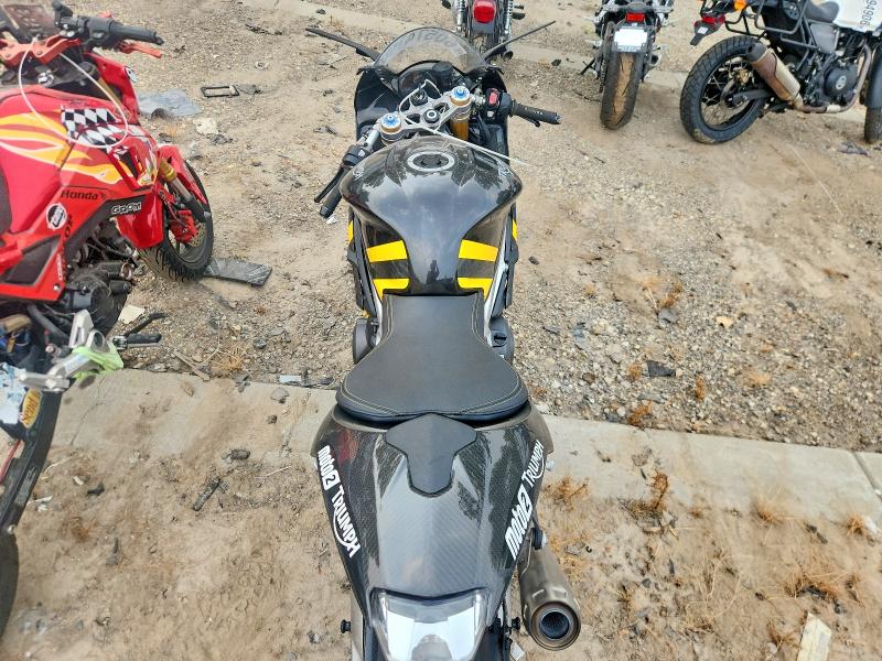 2020 Triumph Motorcycle Daytona მანქანა იყიდება აუქციონზე, vin: SMTA204K6LJAB3960, აუქციონის ნომერი: 60574166