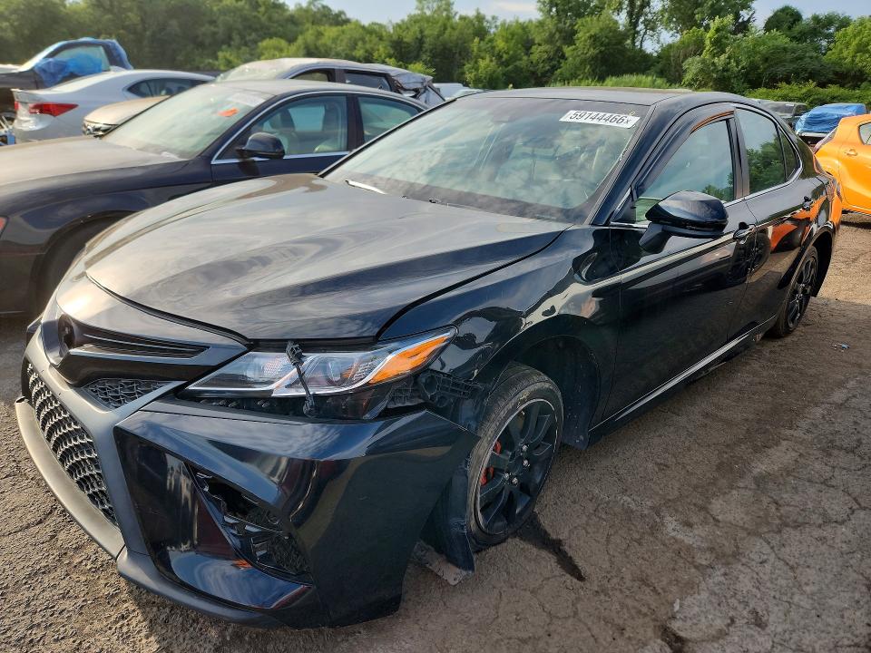2018 Toyota Camry მანქანა იყიდება აუქციონზე, vin: 4T1B11HK5JU556795, აუქციონის ნომერი: 59144466
