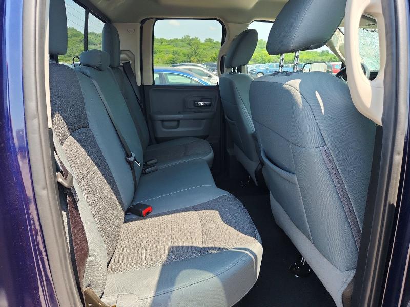 61230006 :رقم المزاد ، 1C6RR6GG2JS205898 vin ، 2018 Ram 1500 مزاد بيع