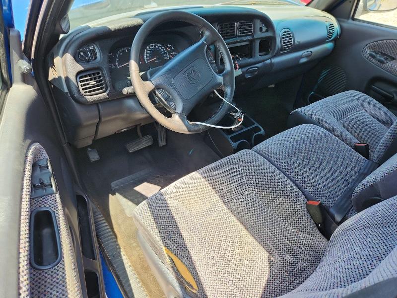 2000 Dodge Ram 1500 მანქანა იყიდება აუქციონზე, vin: 3B7HC13Z4YG109112, აუქციონის ნომერი: 51922386