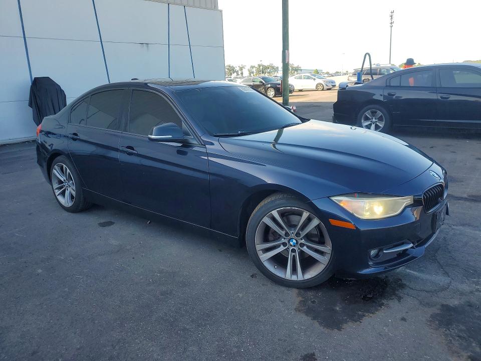 2015 Bmw 328 მანქანა იყიდება აუქციონზე, vin: WBA3A5G50FNS91679, აუქციონის ნომერი: 60175316