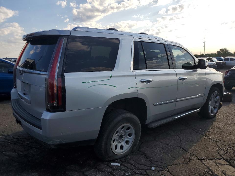Продаж на аукціоні авто 2018 Cadillac Escalade, vin: 1GYS4BKJ3JR114953, номер лоту: 61121796