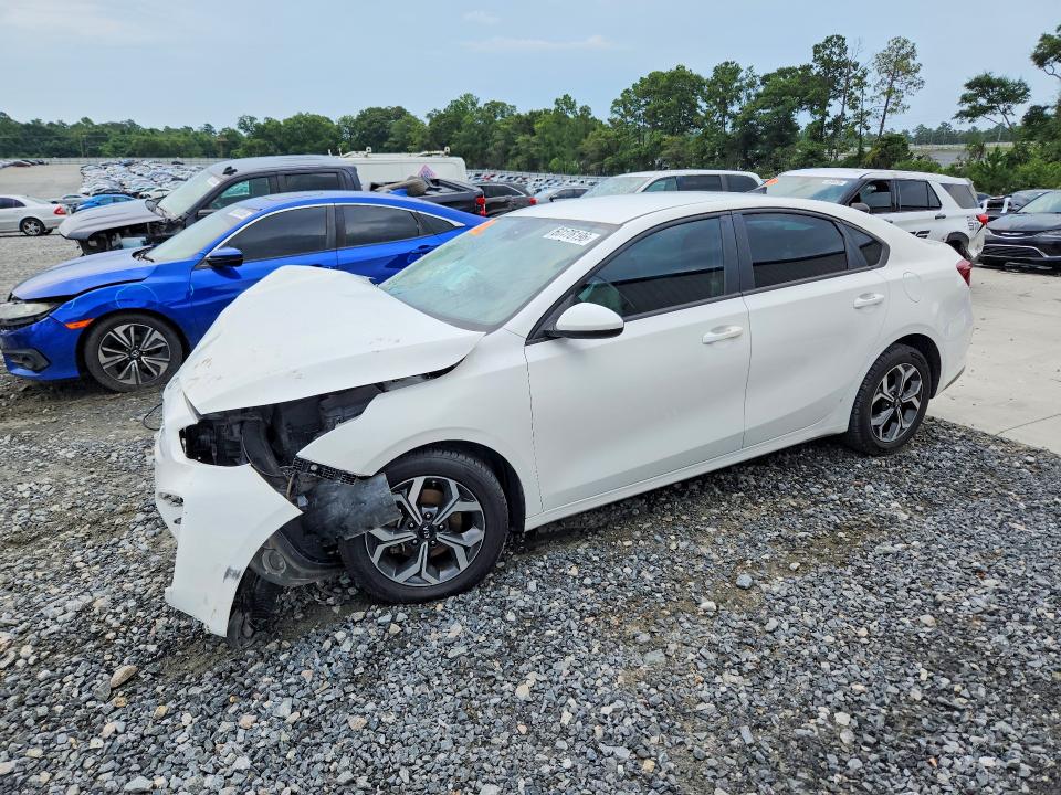 2020 Kia Forte მანქანა იყიდება აუქციონზე, vin: 3KPF24AD7LE245080, აუქციონის ნომერი: 60176196