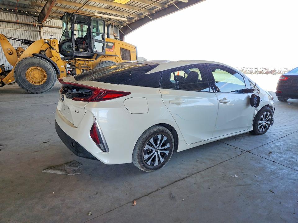 59323546 :رقم المزاد ، JTDKARFP4L3137539 vin ، 2020 Toyota Prius Prime مزاد بيع