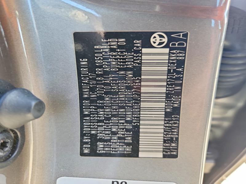 60892866 :رقم المزاد ، 5YFBURHE7JP771645 vin ، 2018 Toyota Corolla مزاد بيع