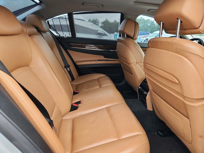 Продаж на аукціоні авто 2013 Bmw 750, vin: WBAYA8C55DD228027, номер лоту: 62129696