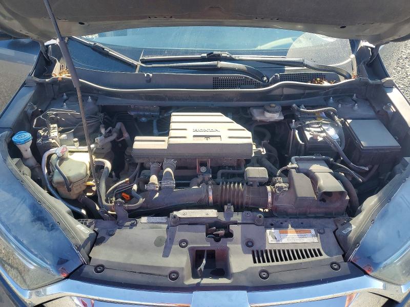 63415026 :رقم المزاد ، 2HKRW2H85HH607568 vin ، 2017 Honda Cr-v مزاد بيع