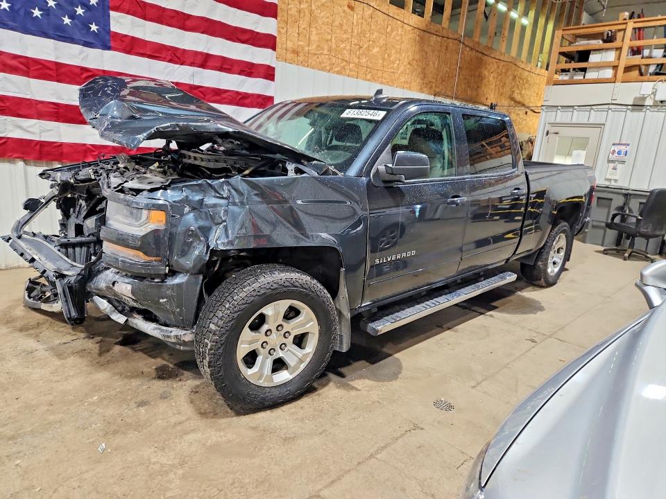 2017 Chevrolet Silverado მანქანა იყიდება აუქციონზე, vin: 1GCUKREC6HF242514, აუქციონის ნომერი: 61382546