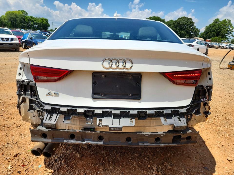 2017 Audi A3 მანქანა იყიდება აუქციონზე, vin: WAUAUGFFXH1052638, აუქციონის ნომერი: 60801196